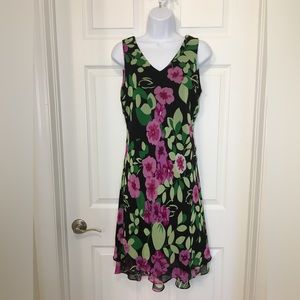 🛍️ SALE! DONNA RICCO Sz 8 Silk Floral Dress